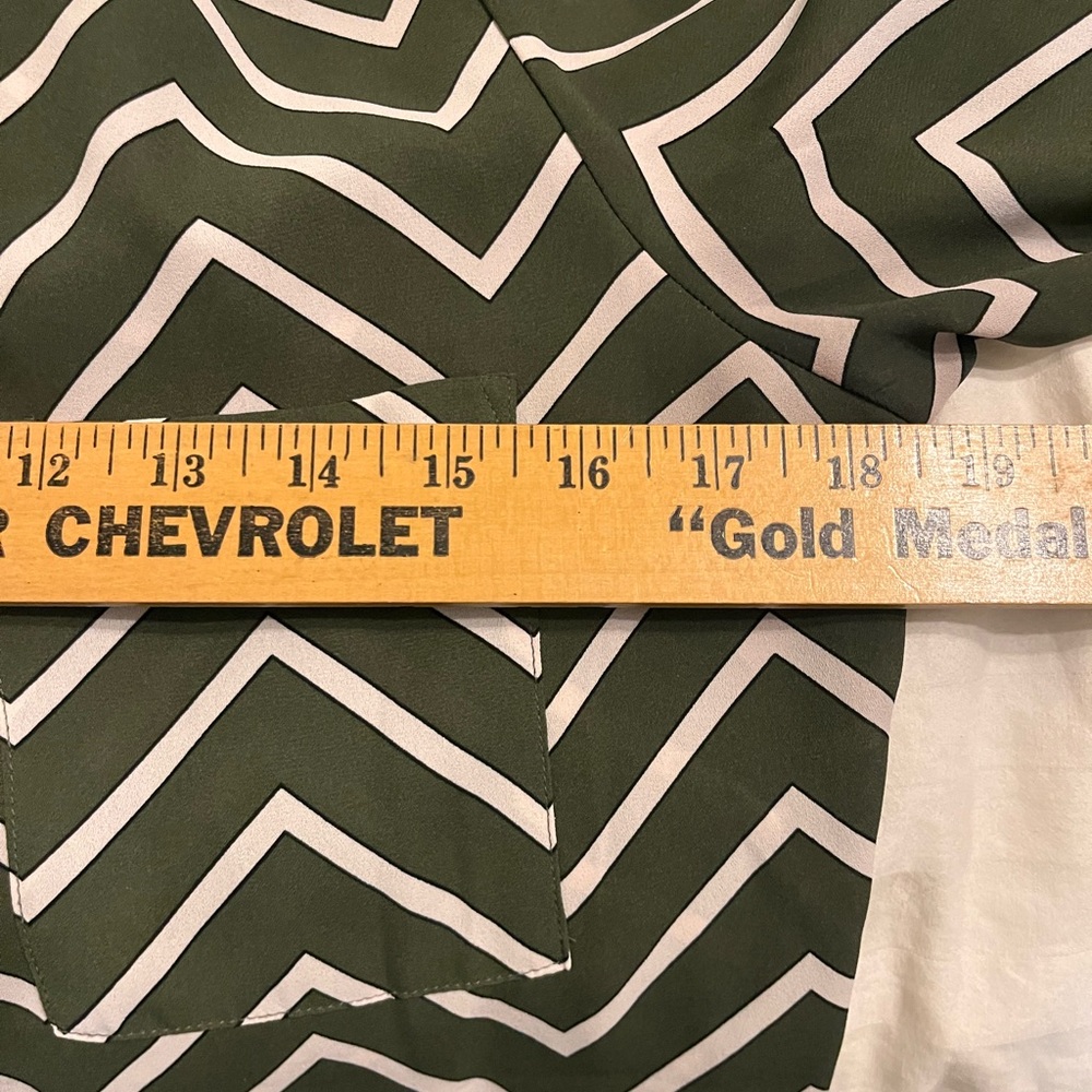 Express Button Down Blouse Size Small Loose Fit F… - image 8